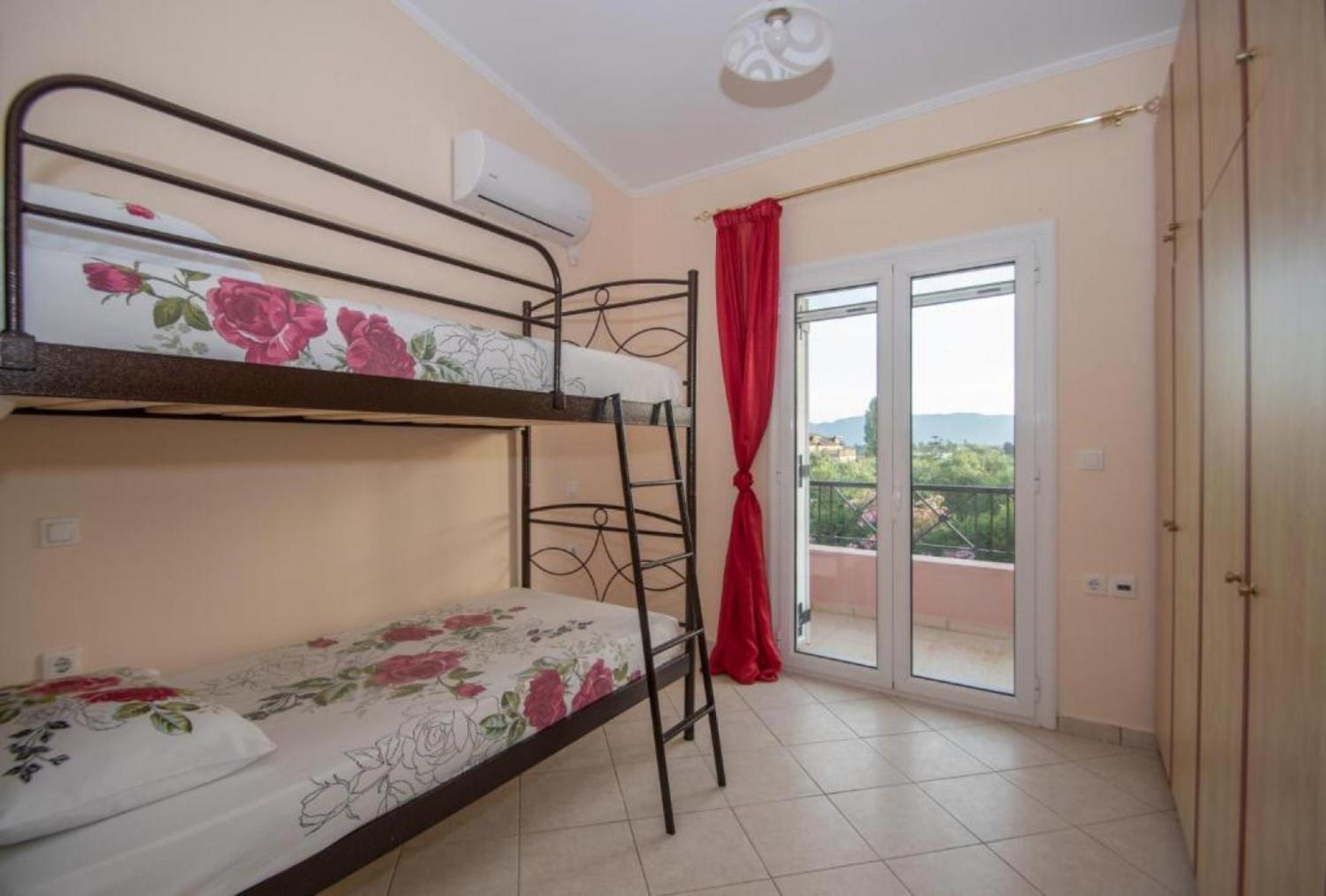 Holiday home Afrodite's Oasis By 