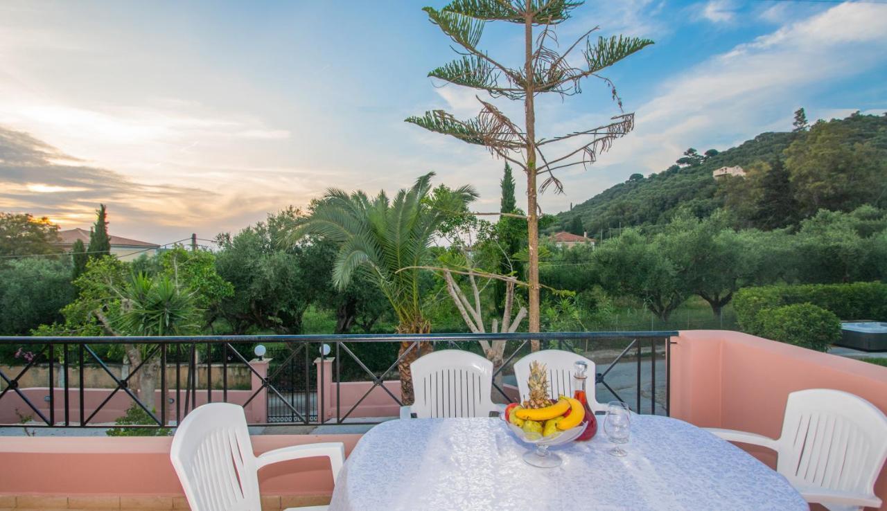 Ferienhaus Afrodite's Oasis By 